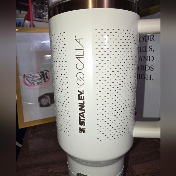 #0206 STANLEY x CALIA Collab Cream/Bronze NWT 40oz Exclusive Collection Tumbler - Picture 4 of 12